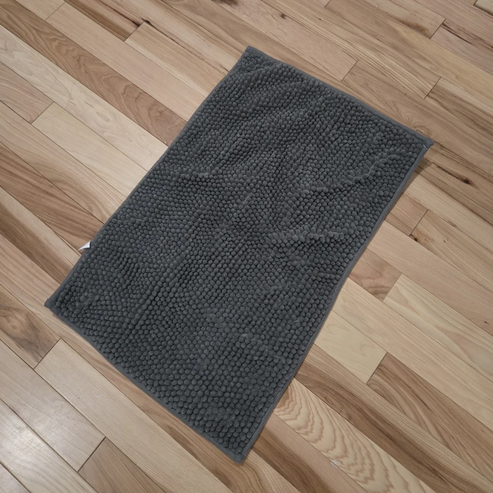 Gray Bath Mat, Absorbent Soft, 22.5 X 14.5 Inch